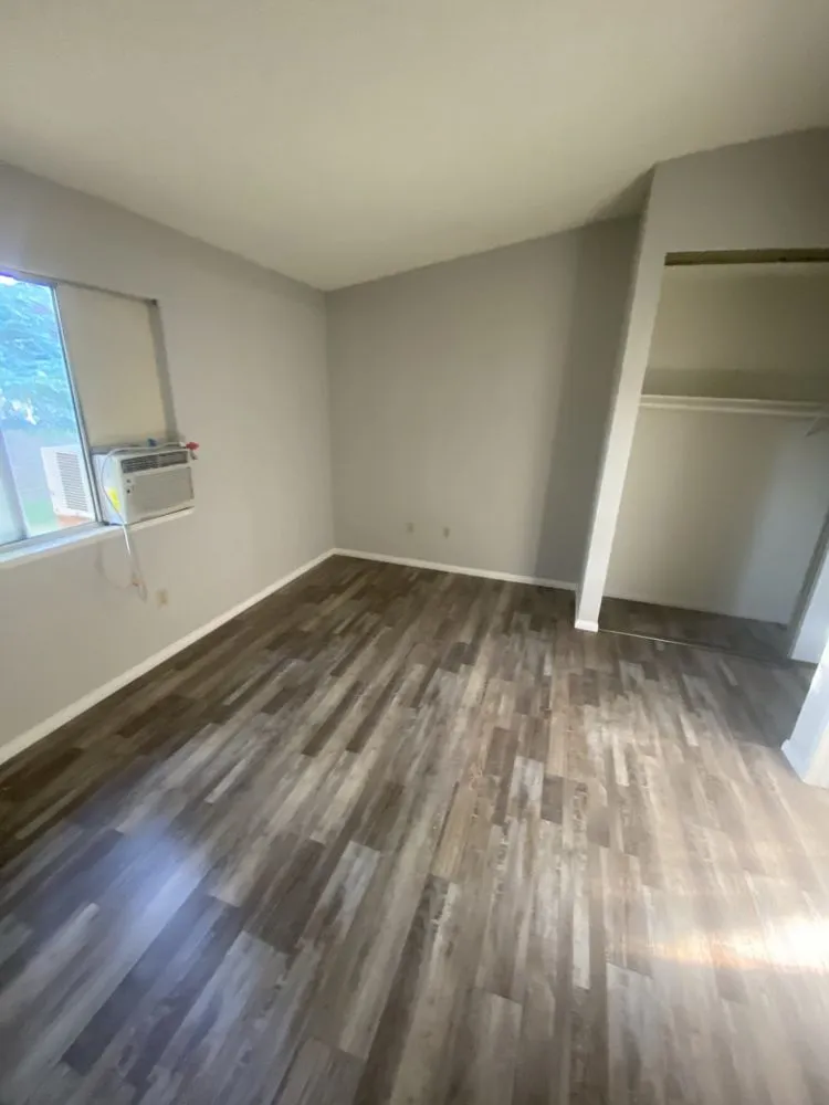 Slide of Amaysing Construction