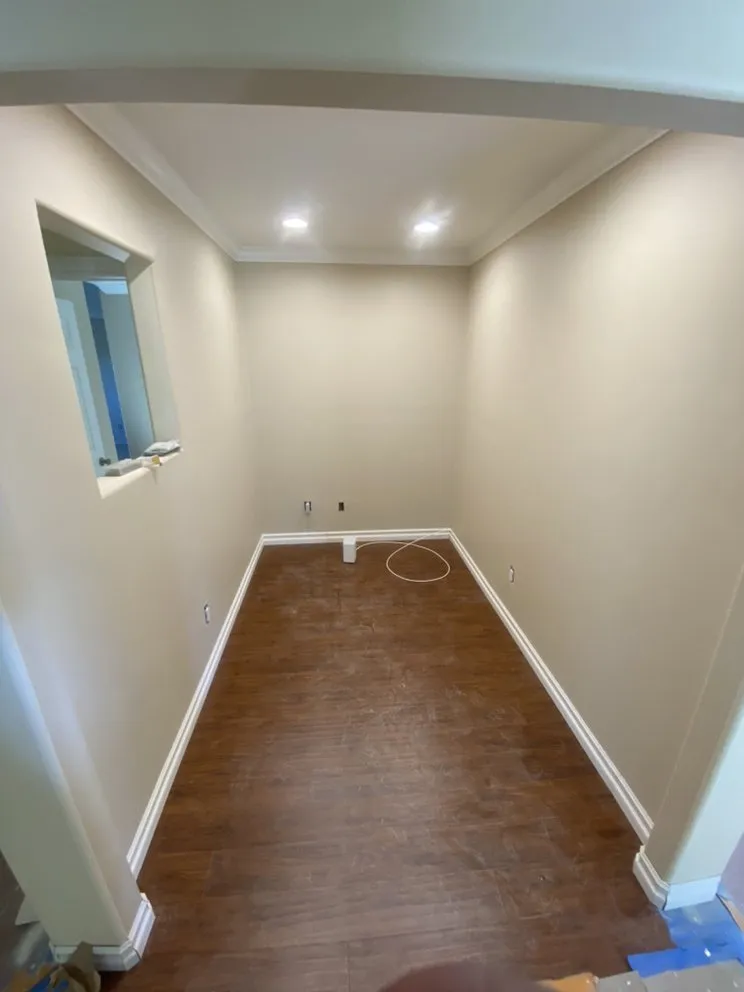 Slide of Amaysing Construction