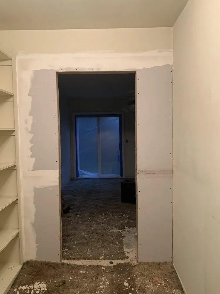 Slide of Amaysing Construction