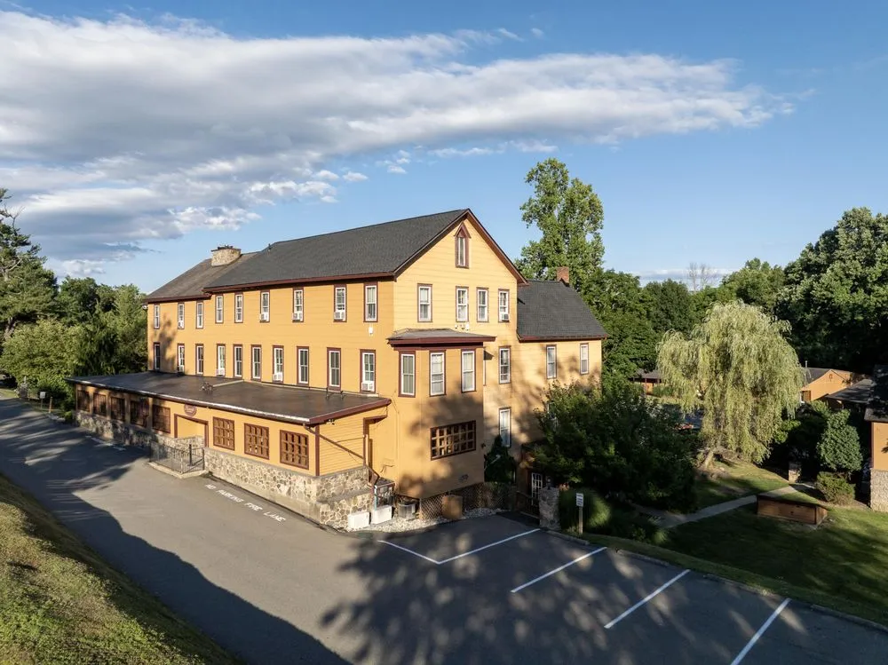 Slide of Amazed Roofing