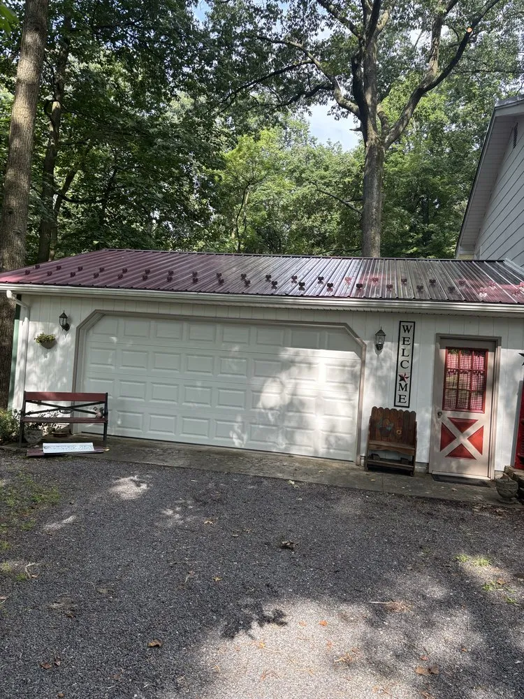 Expert flat roof repair for fast service across Shermans Dale, PA - Amazing Blessings Enterprise