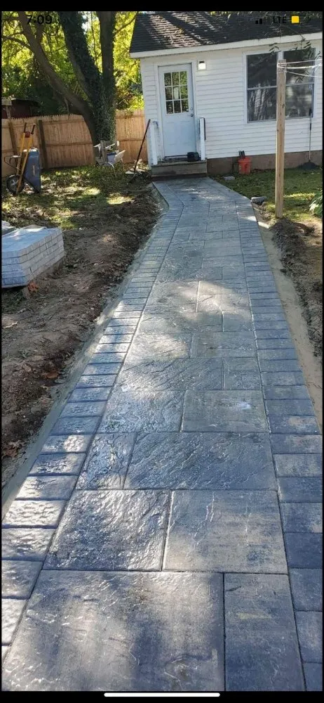 Slide of Amazon Construction