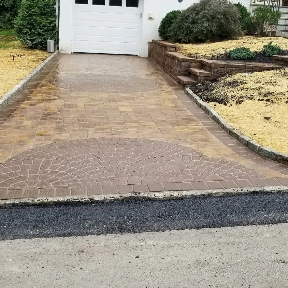 Slide of Amazon Construction