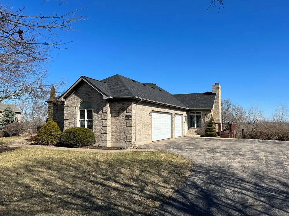 Slide of AMB Roofing & Sheetmetal