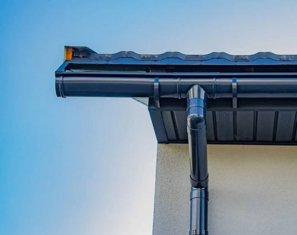 Slide of Amber Peak Roofing