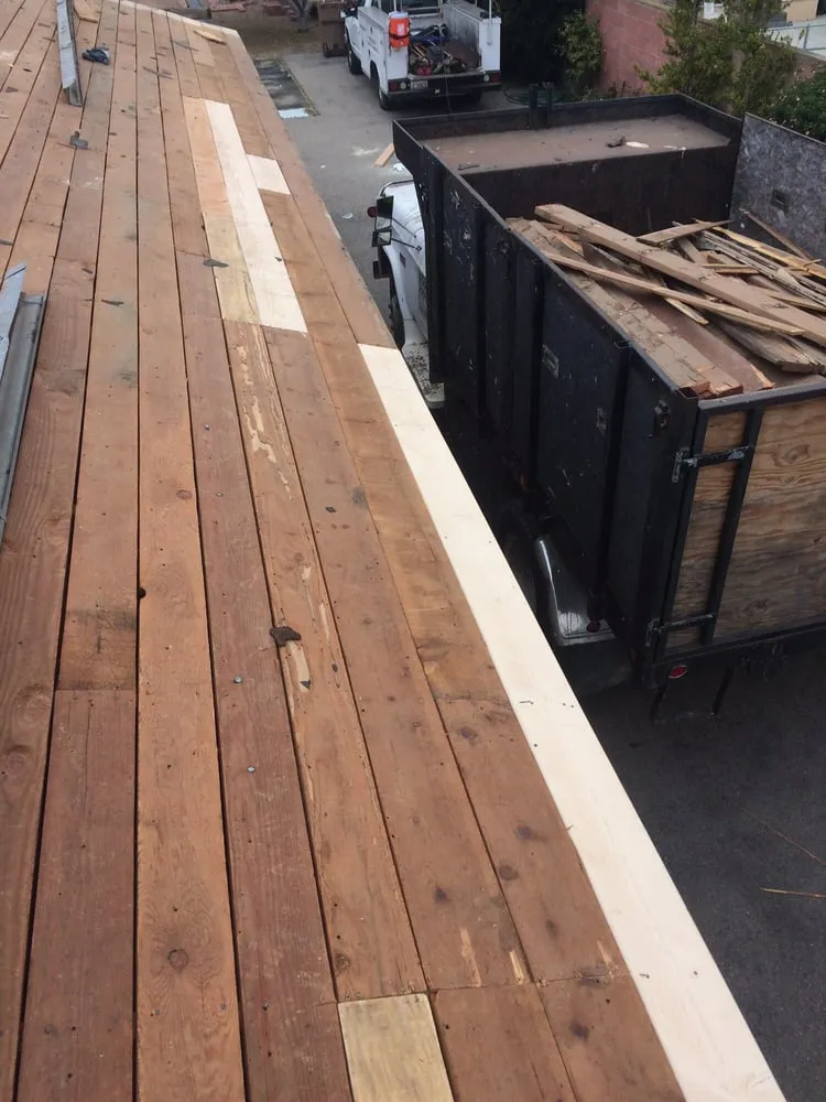 Slide of Ambriz Roofing