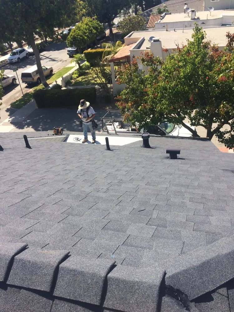 Slide of Ambriz Roofing