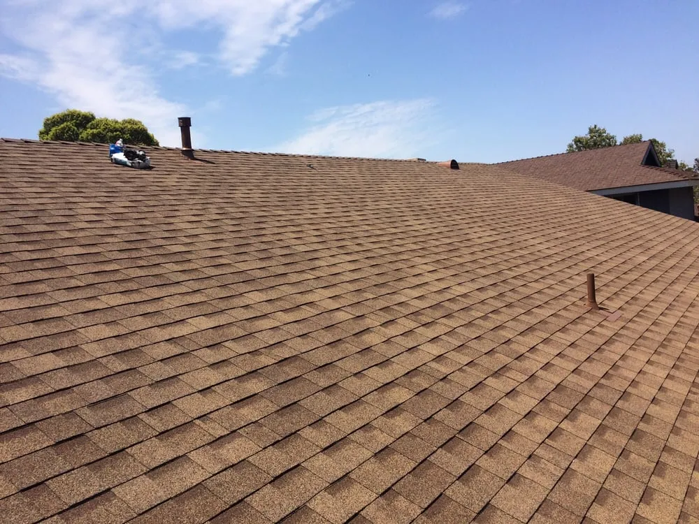 Slide of Ambriz Roofing