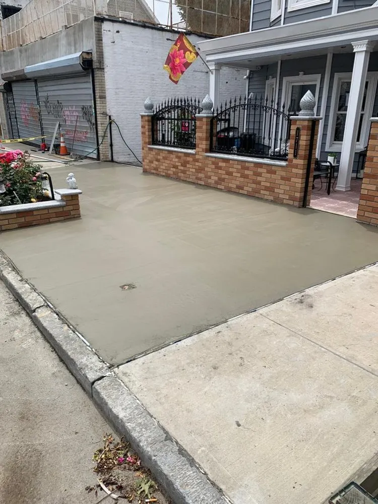 Slide of Amco General Construction