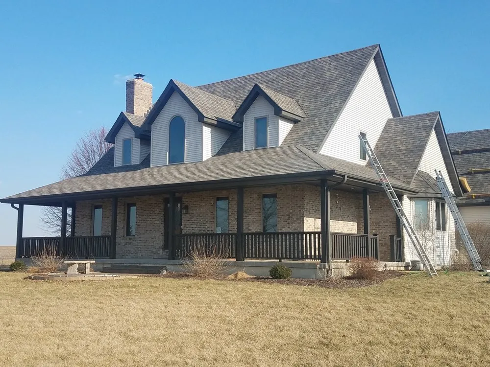 Slide of Amenity Roofing Siding & Gutters