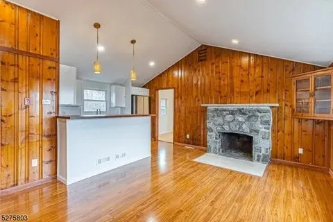 Slide of Ameri Building Construction