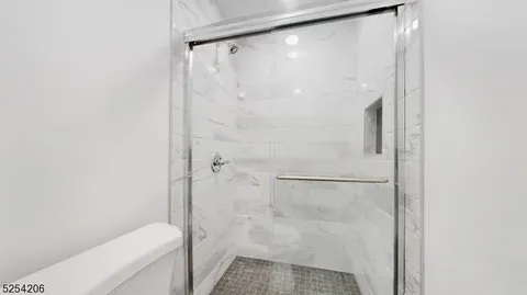 Slide of Ameri Building Construction