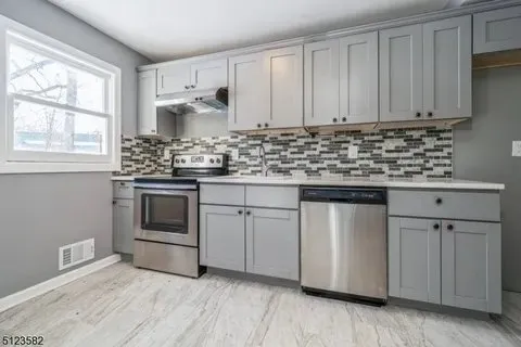 Slide of Ameri Building Construction