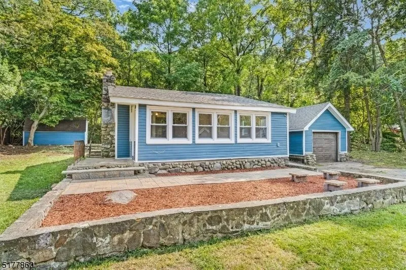 Slide of Ameri Building Construction