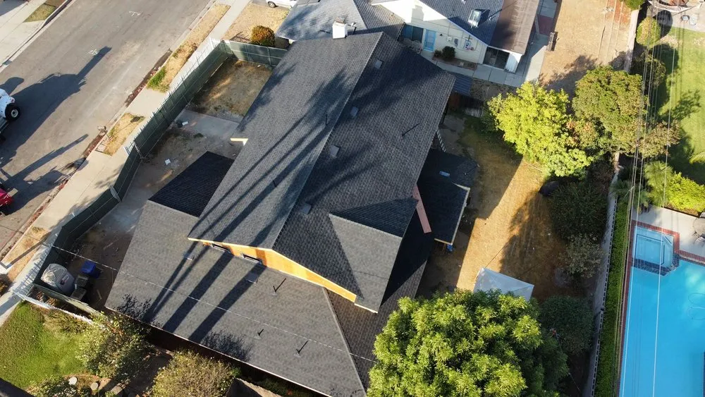 Slide of American Array Solar and Roofing