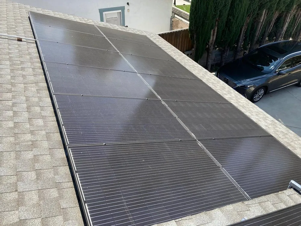 Slide of American Array Solar and Roofing