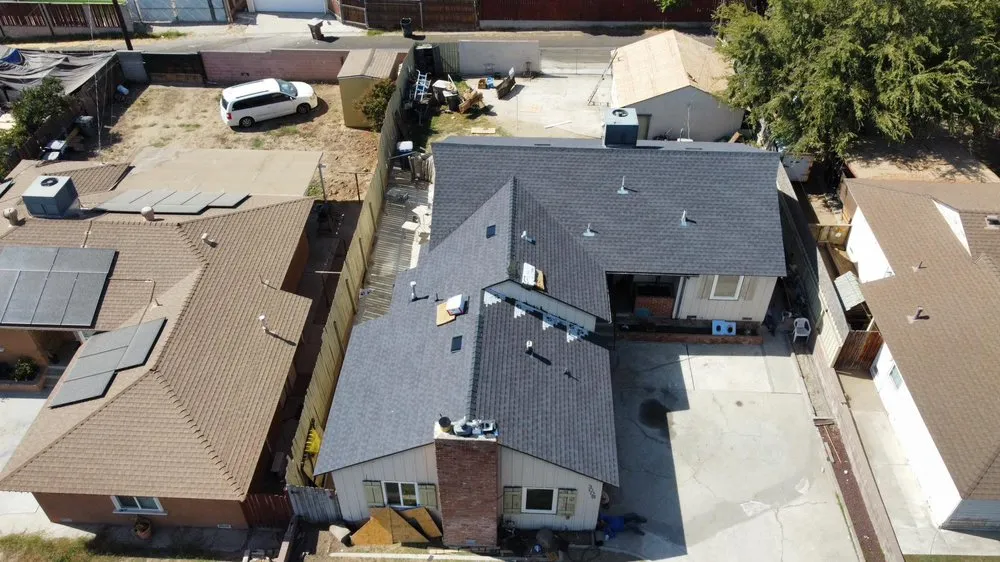 Slide of American Array Solar and Roofing