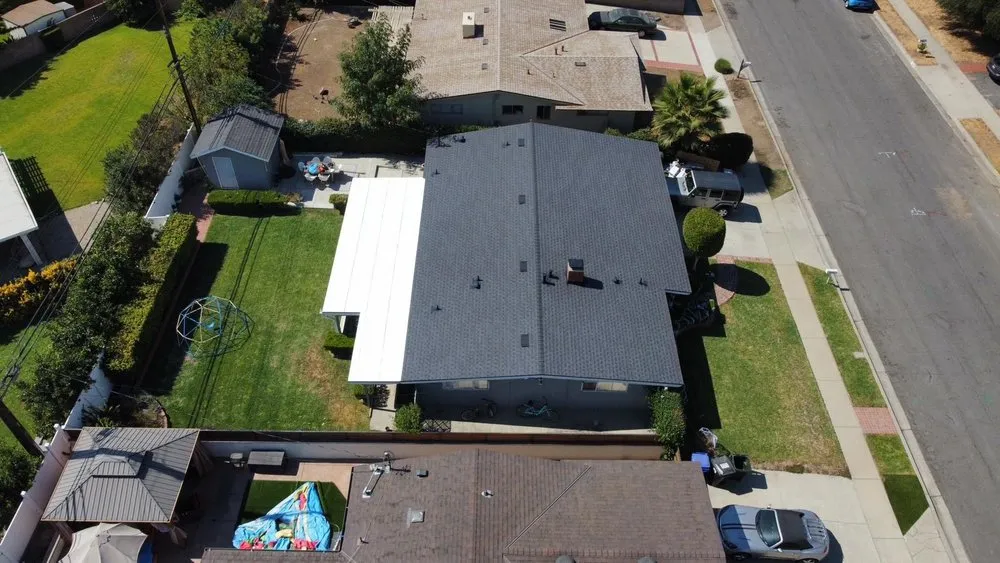 Slide of American Array Solar and Roofing