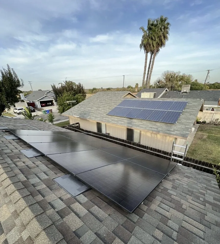 Slide of American Array Solar and Roofing