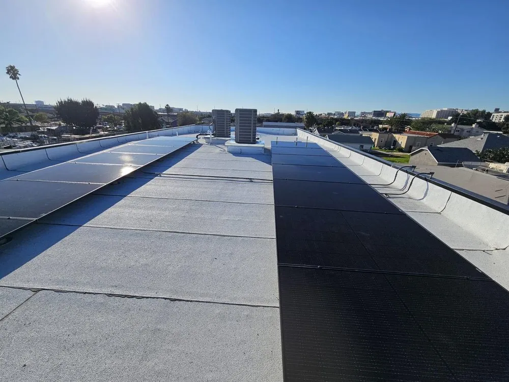 Slide of American Array Solar and Roofing