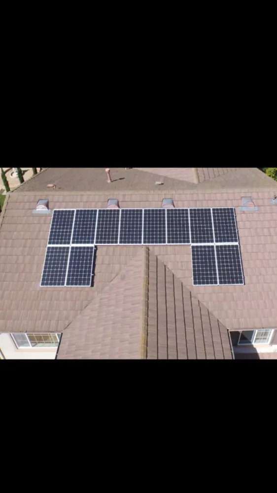 Slide of American Array Solar and Roofing