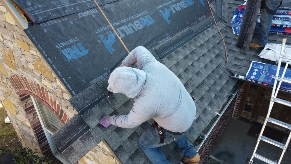 Slide of American Capital Roofing & Construction