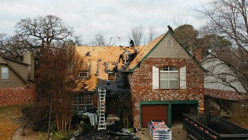 Slide of American Capital Roofing & Construction