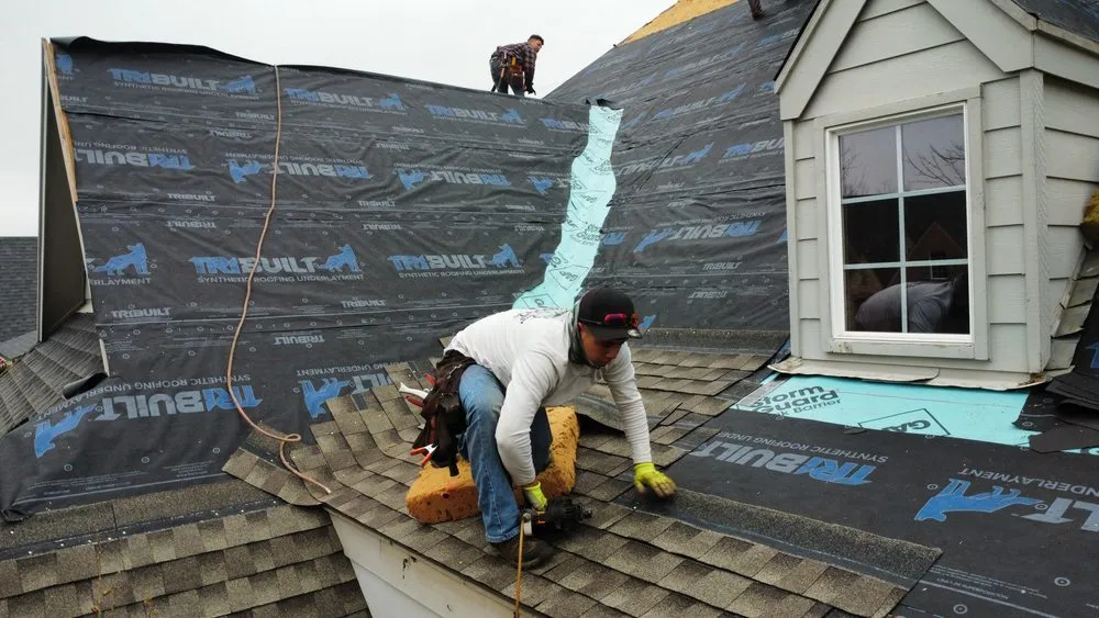 Slide of American Capital Roofing & Construction