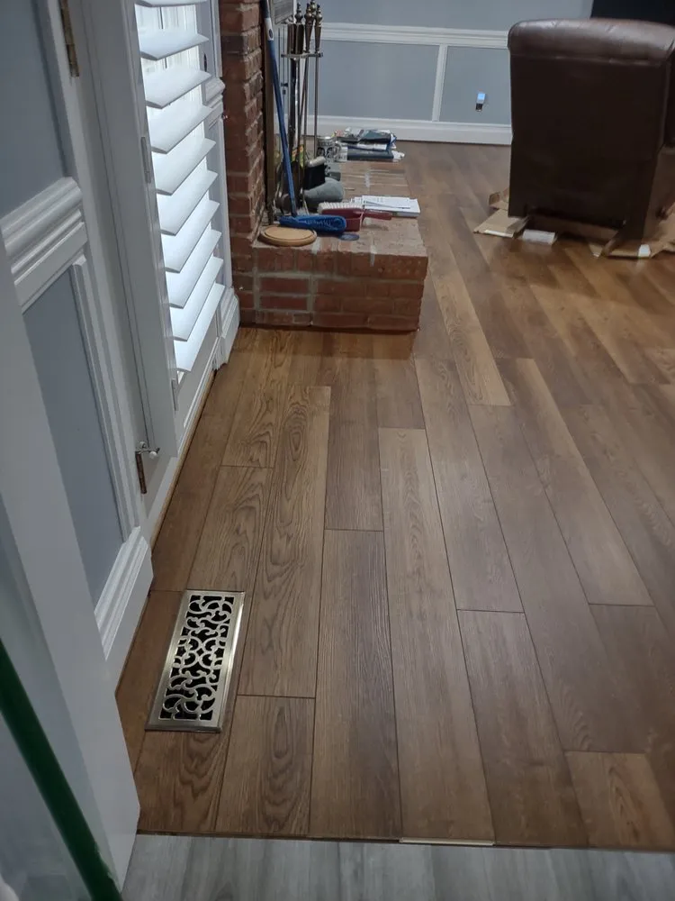 Slide of American Carpenter