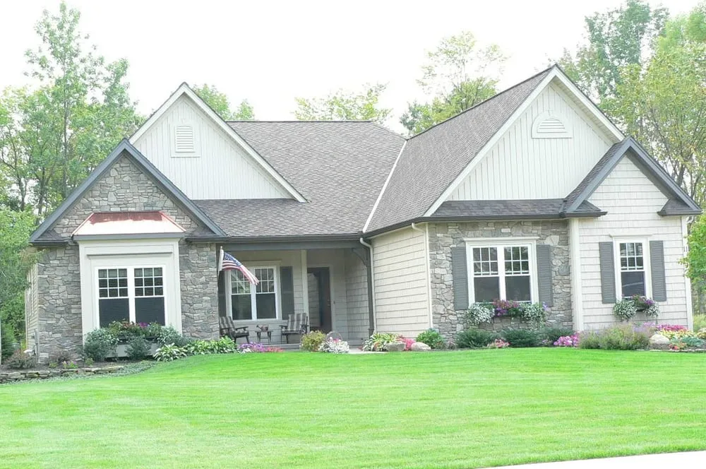 Slide of American Custom Exteriors