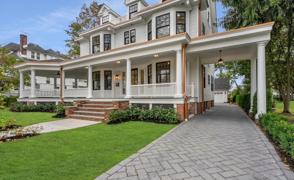 Slide of American Dream Remodeling LLC