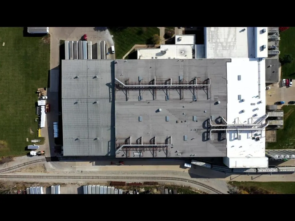 Slide of American Eagle Roofing and Coatings