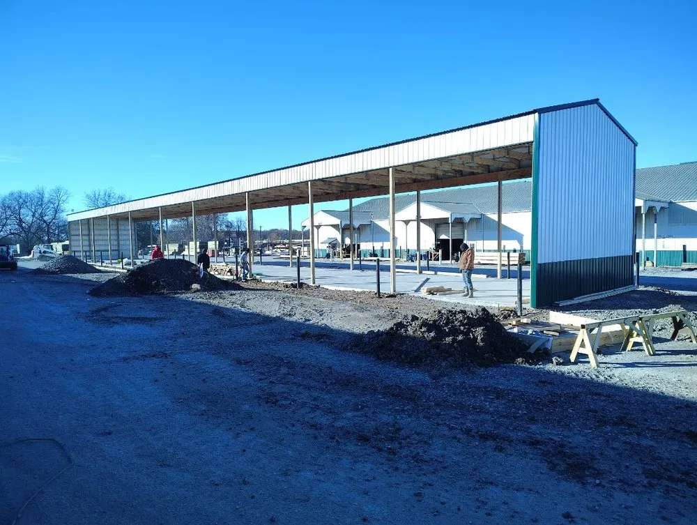 Slide of American General Contracting