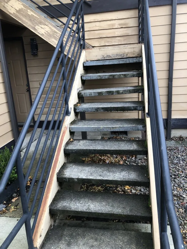 Slide of American Mastercraft