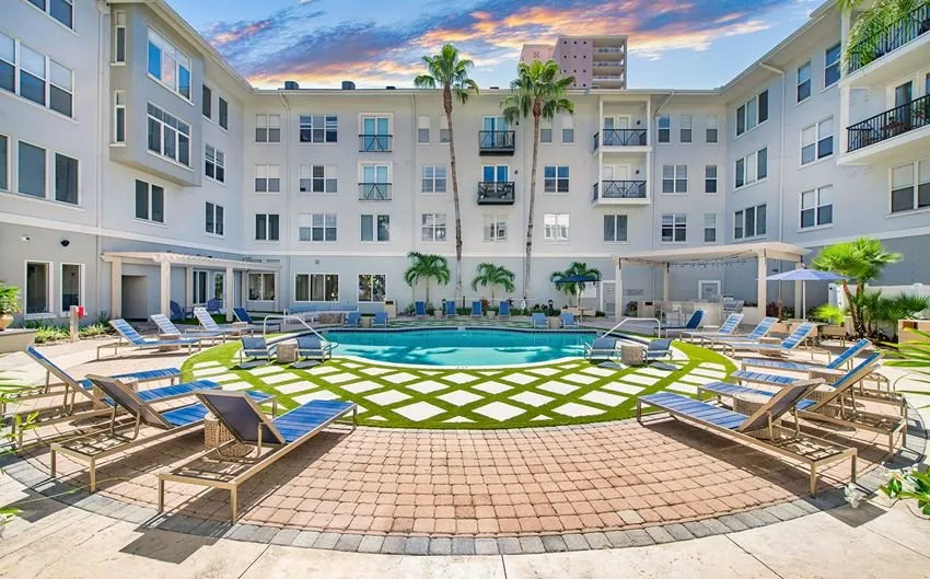 Slide of American Painting & Renovations