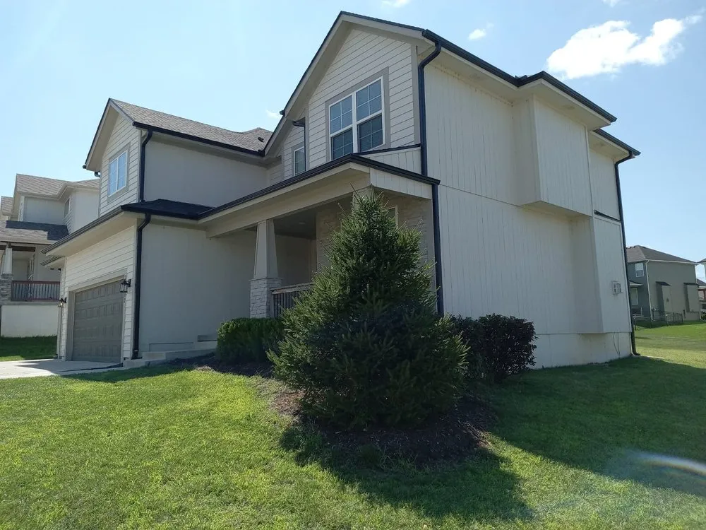 Professional flat roof repair in Stewartsville, MO - American Patriots Roofing