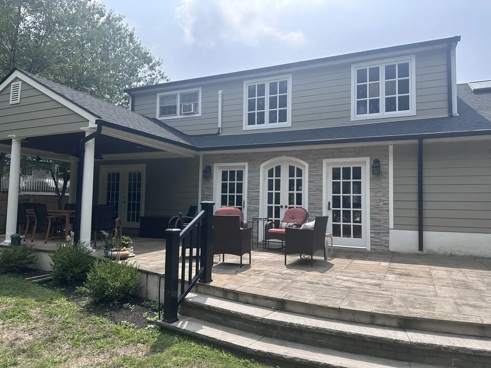 Slide of American Quality Roofing and Siding