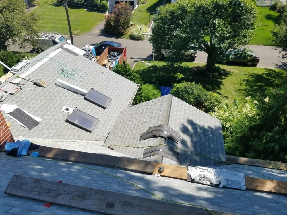 Slide of American Quality Roofing and Siding