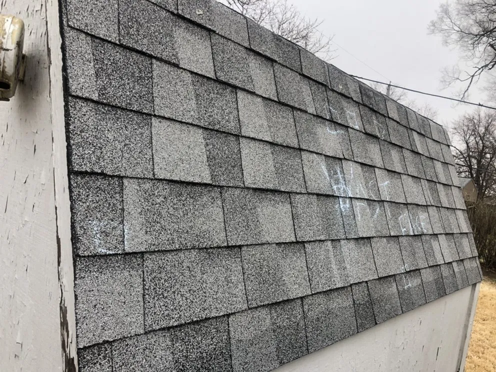Emergency roof repair experts serving Cortland, NE - American Restoration & Remodeling