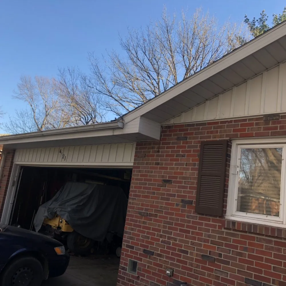 Expert roof leak repair in Cortland, NE - American Restoration & Remodeling