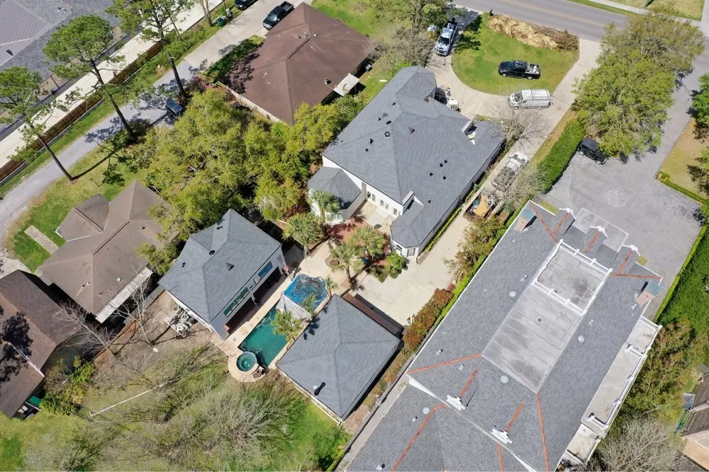 Slide of American Restorators