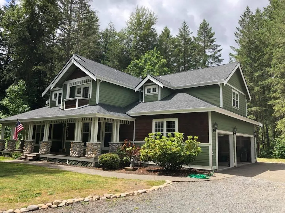 Slide of American Roofing & Construction