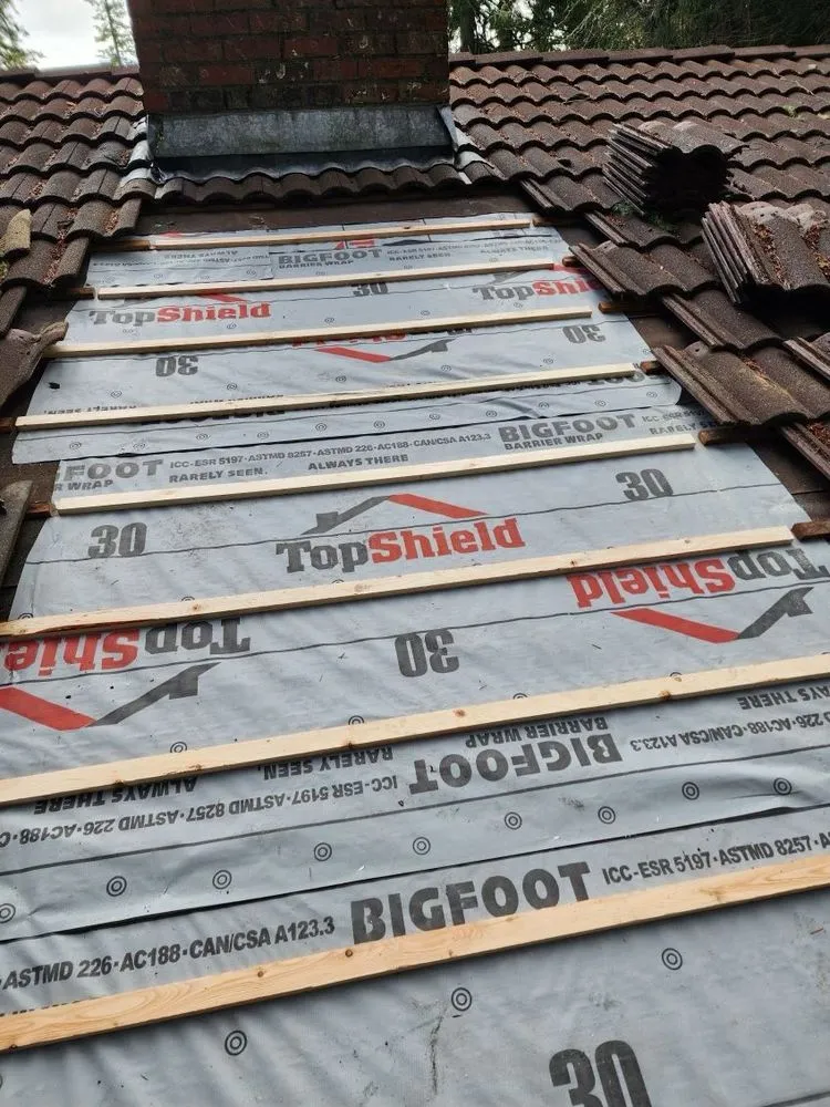 Slide of American Roofing & Construction