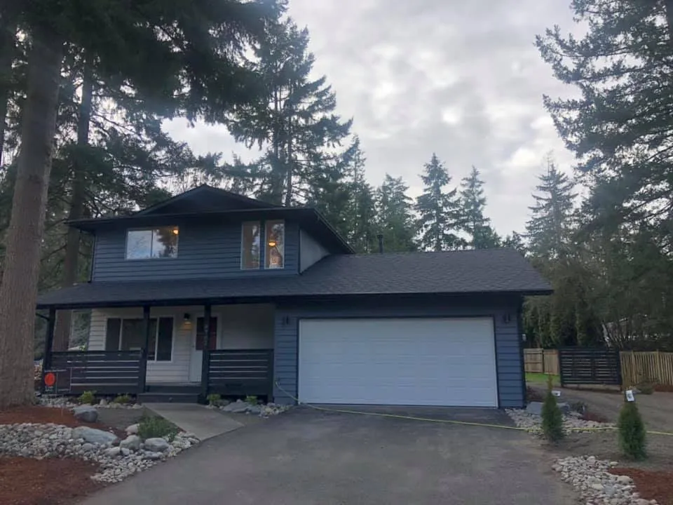 Slide of American Roofing & Construction