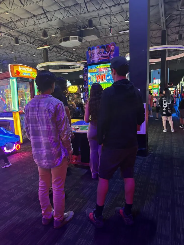 Slide of American Roofing & Waterproofing