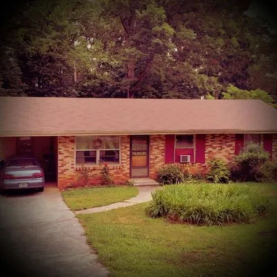 American Roofing Logo