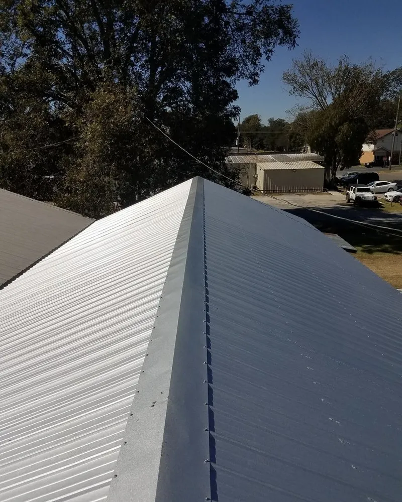 Top-rated metal roofing installation for residential properties in Wisner, LA by American Roofing