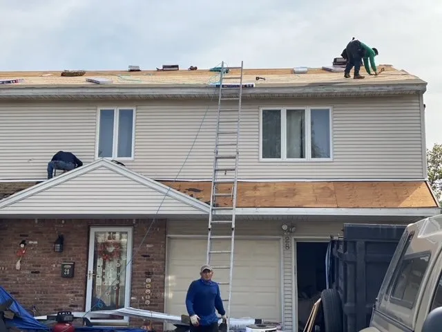 Slide of American S&R  Group