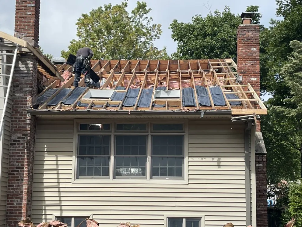 Slide of American S&R  Group