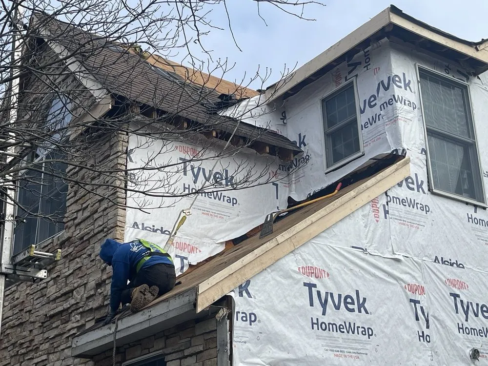 Slide of American S&R  Group